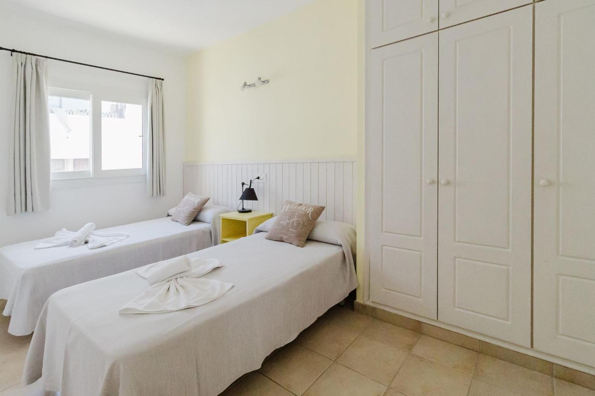 Apartamentos Timon - Emar Hotels Ес Пухолс Екстериор снимка