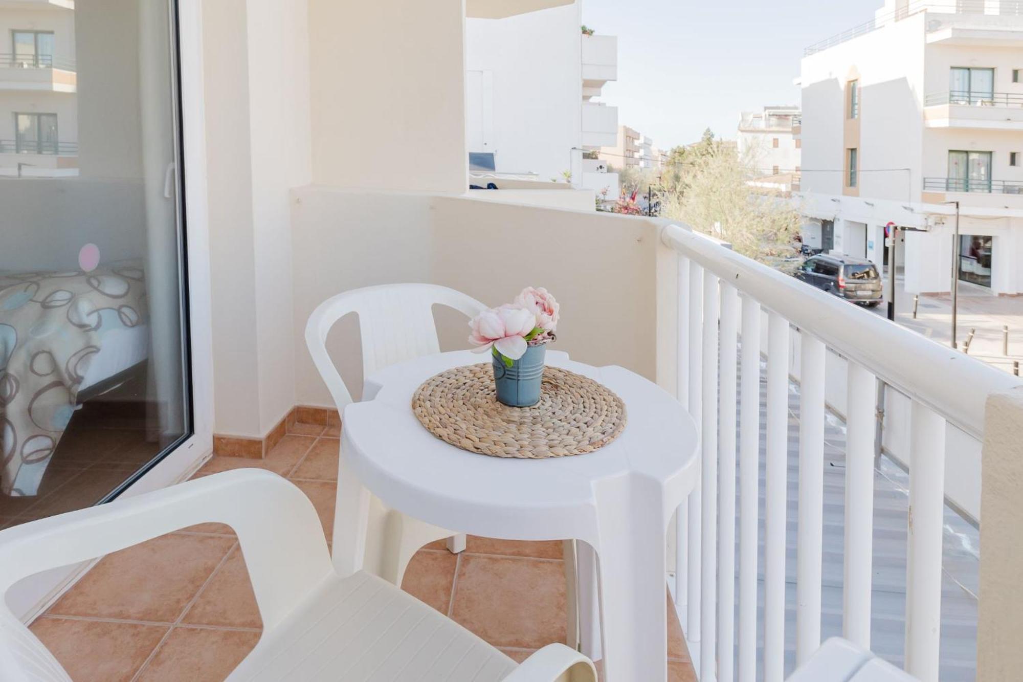 Apartamentos Timon - Emar Hotels Ес Пухолс Екстериор снимка